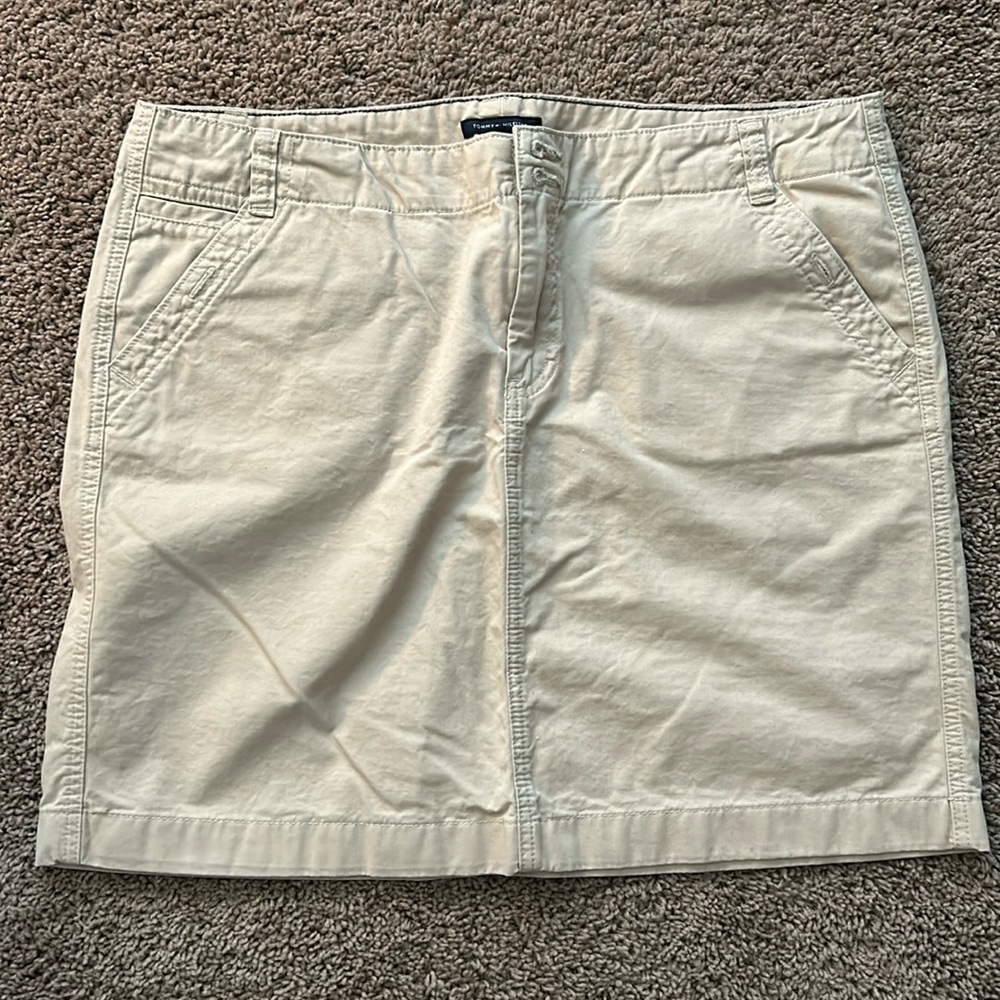 EUC Tommy Hilfiger Khaki Skirt